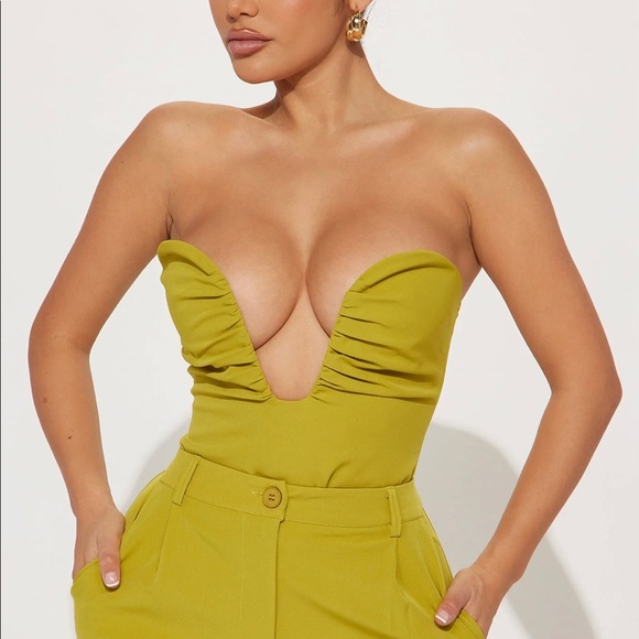 Lime Green Pant Set 🔥 - Picture 2 of 3